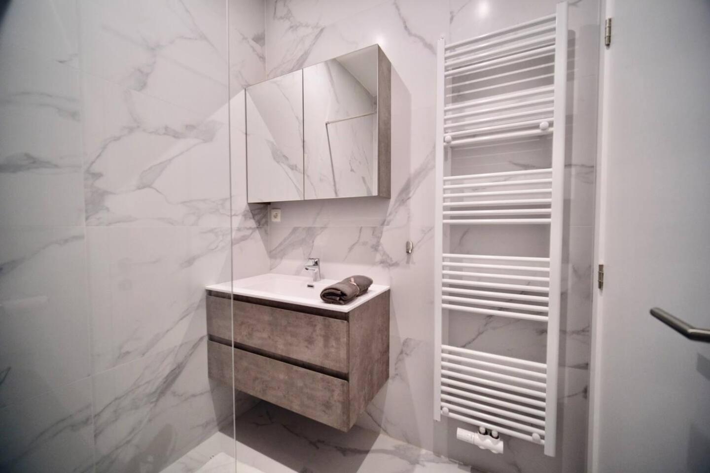 Smart Appart - Brussels North Bed and Breakfast Exteriör bild